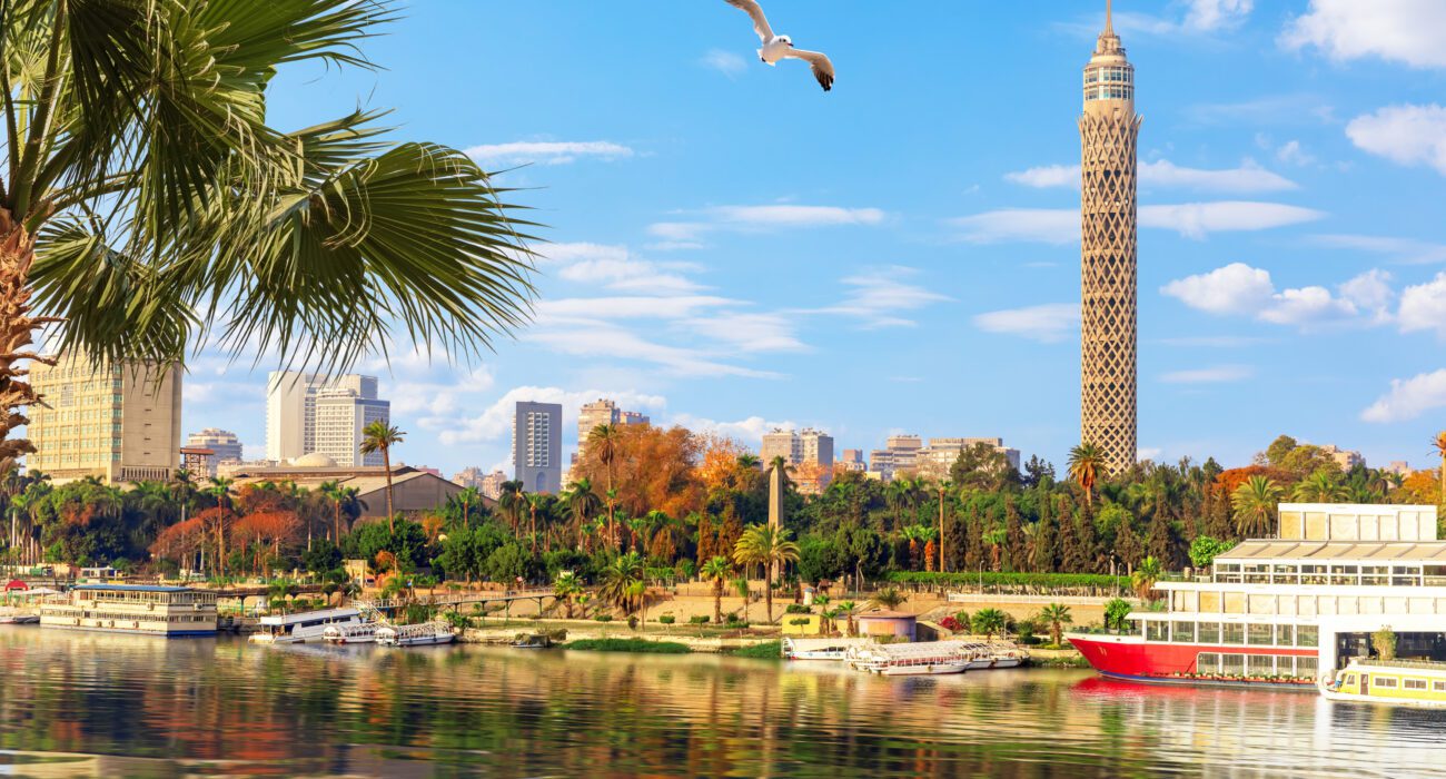 🌟 Fly Business Class to Egypt for Just $2,823 (Was $5,000)!