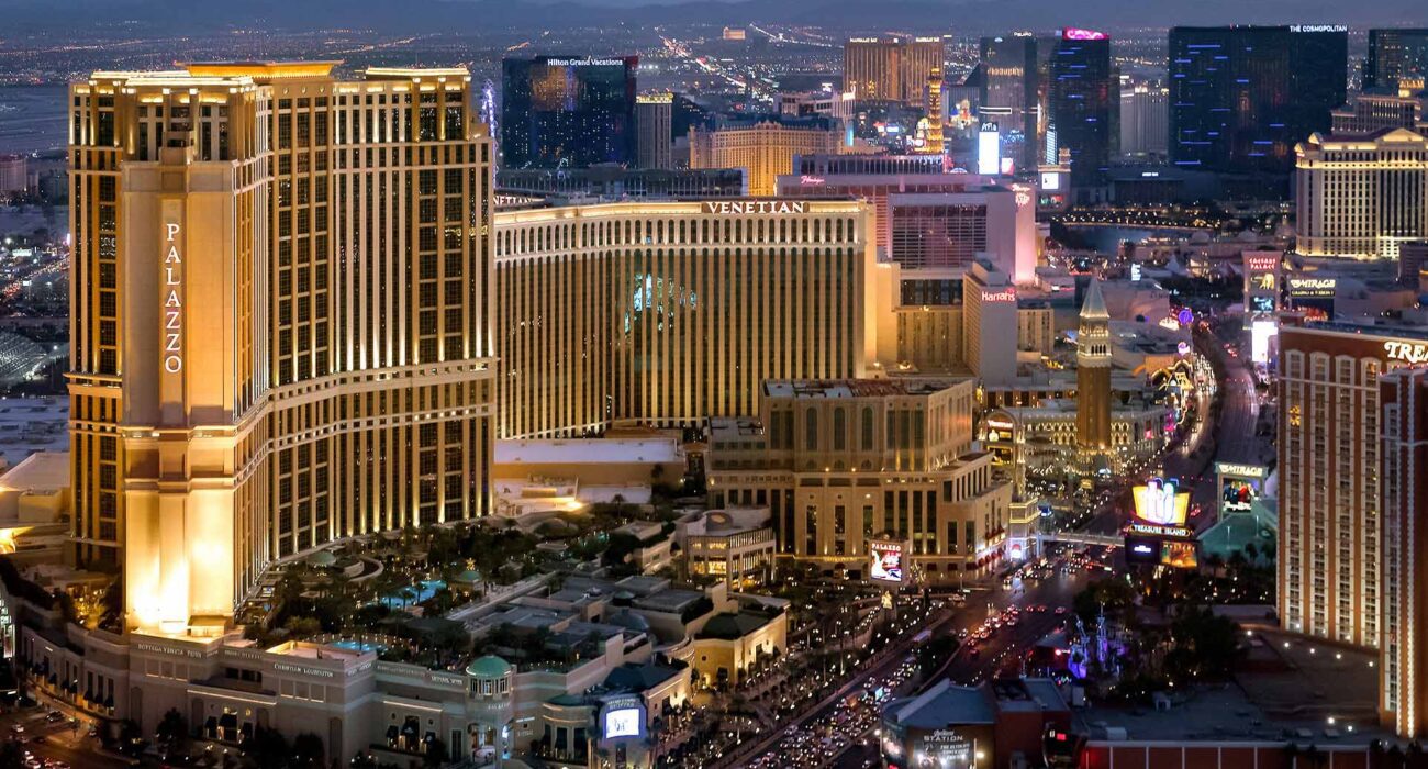 The Palazzo & The Venetian Las Vegas: Hyatt Globalist vs Amex Fine Hotels and Resorts – Which Booking Method Wins?