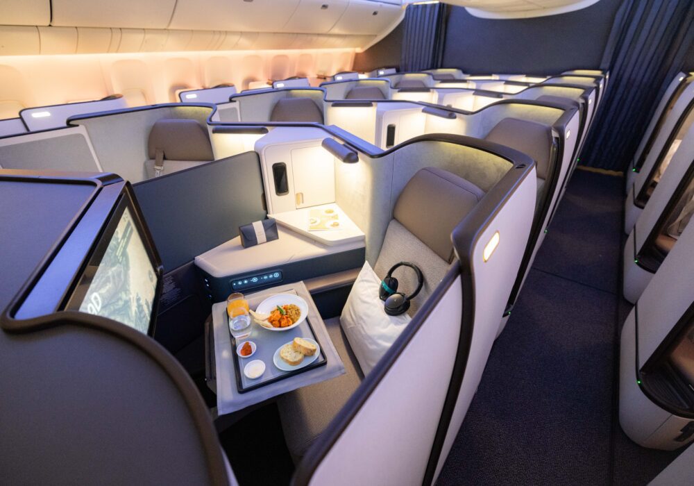 ✈️ Try Cathay Pacific’s New Aria Suites from Just 13K Points Each Way (Was $800+)