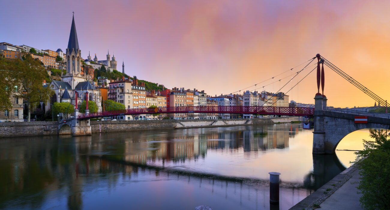 ✈️ One-Way Flights to Europe from Just $161: Unbeatable Deals for 2026 Travel