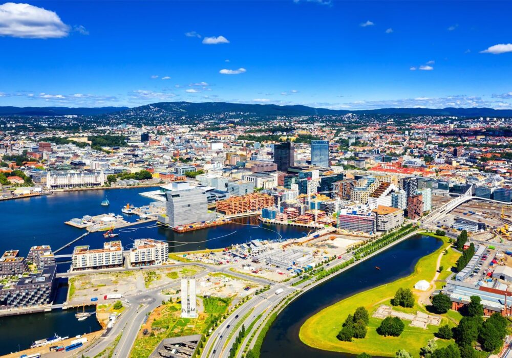 ✈️ Finnair Business Class to Northern Europe from 63k Points (Winter 2027)