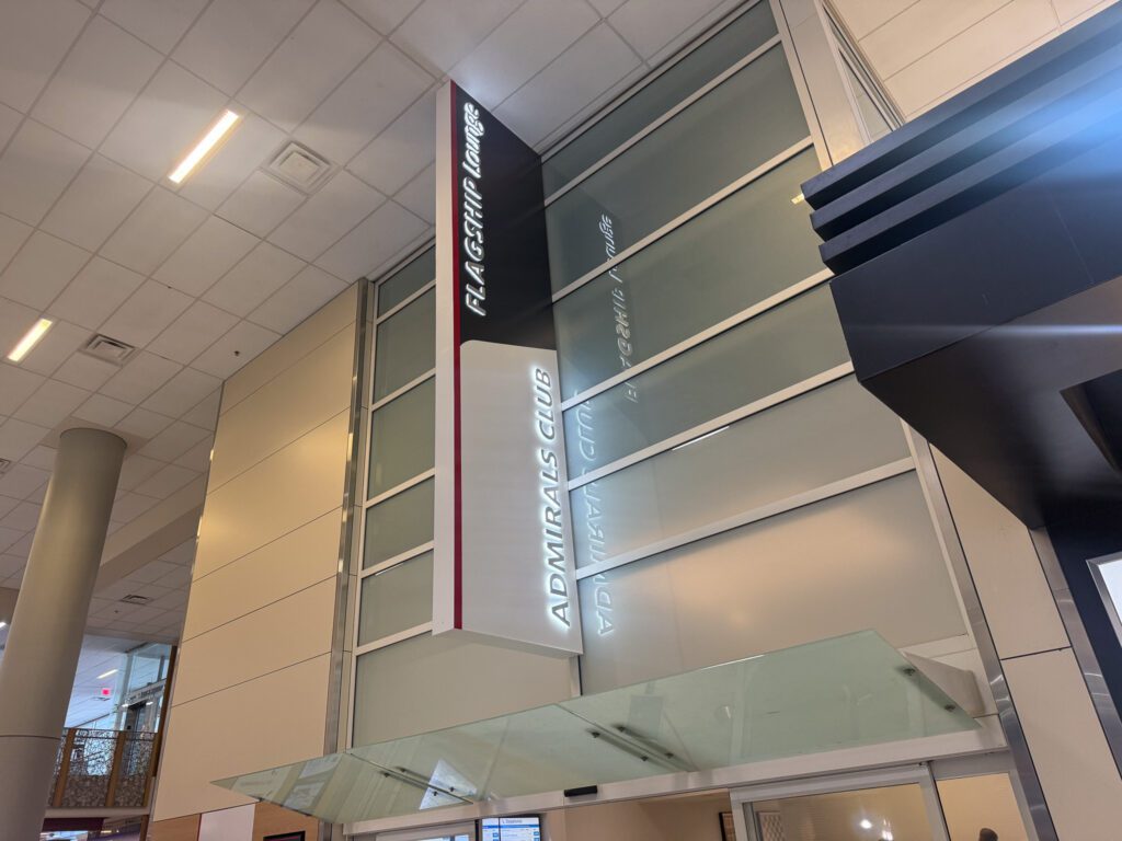 American Airlines Admirals Club and Flagship Lounge entrance signage at DFW Airport