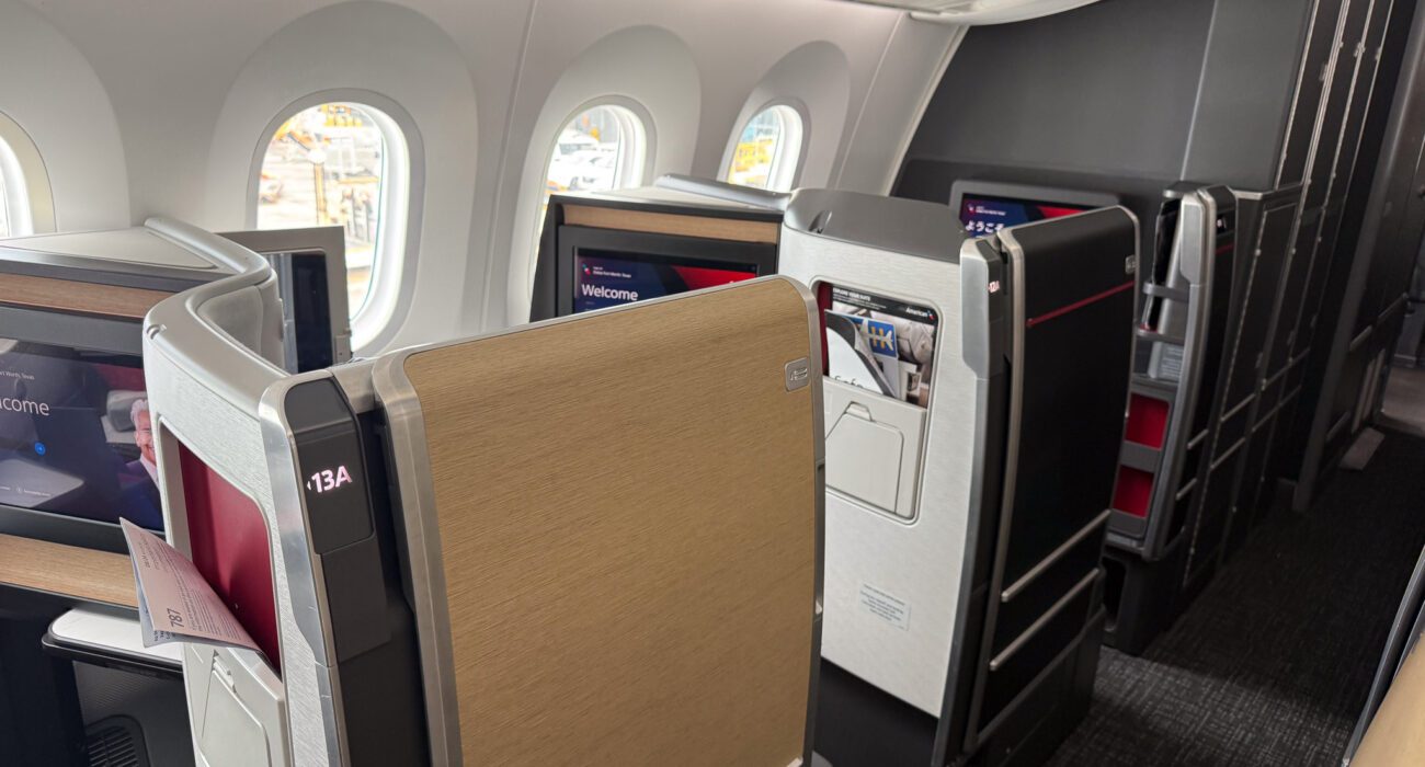American Airlines Business Class Review: Auckland to Dallas (787-9)